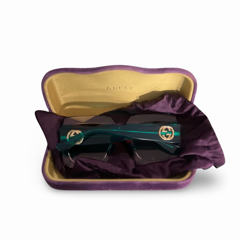 Oversized Gucci Sunglasses